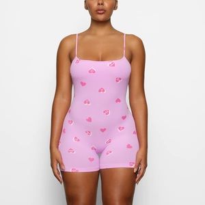 Skims Soft Lounge Scoop Onesie